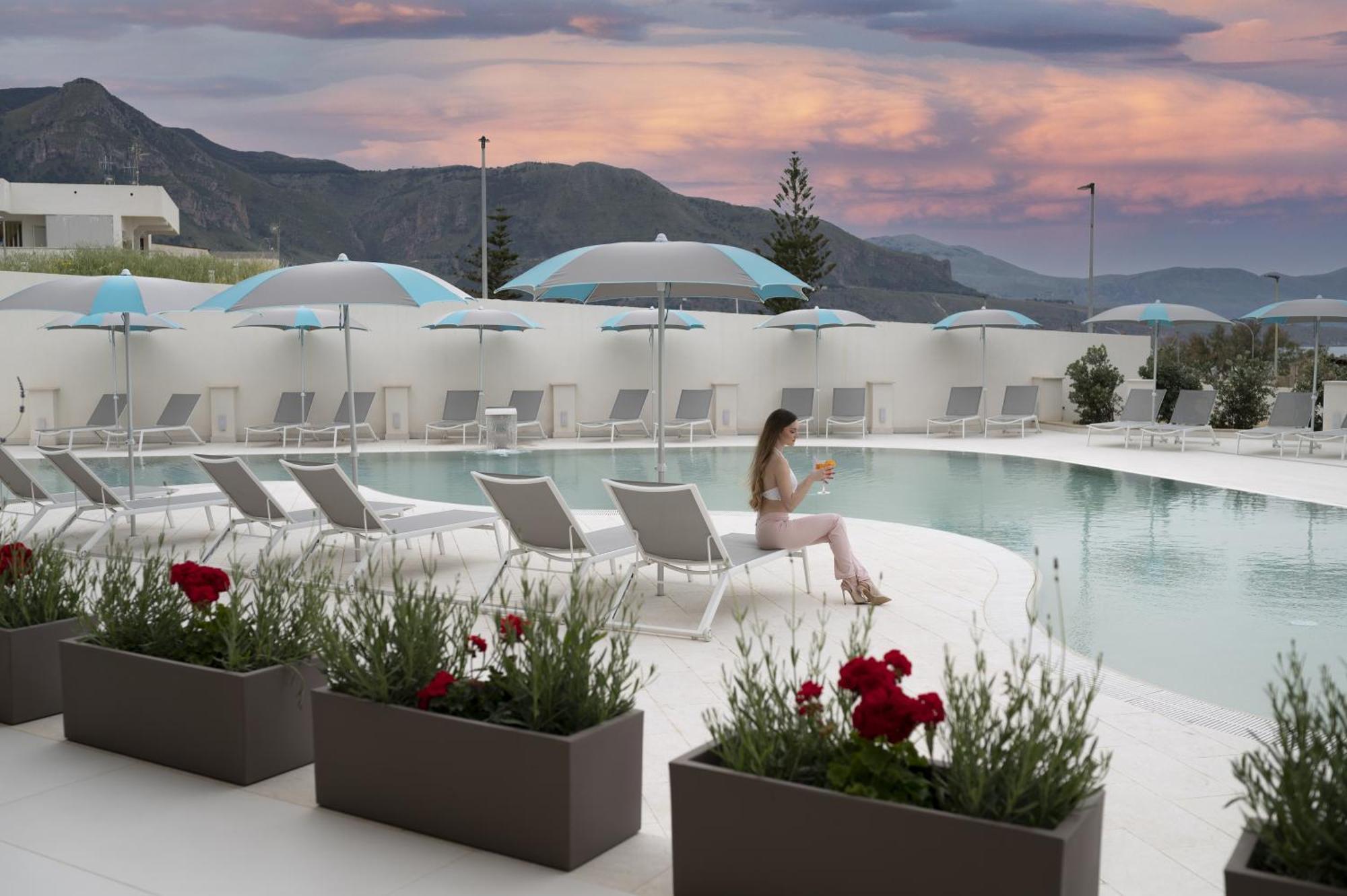 Resort La Battigia Beach & Spa Alcamo Marina Eksteriør bilde